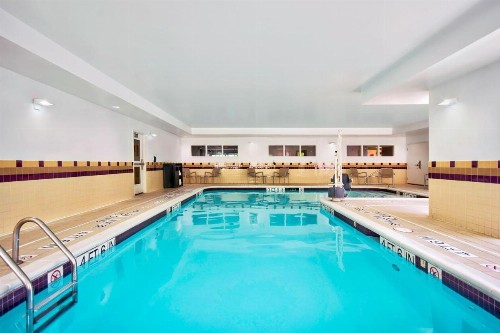 SpringHill Suites Erie - image 11