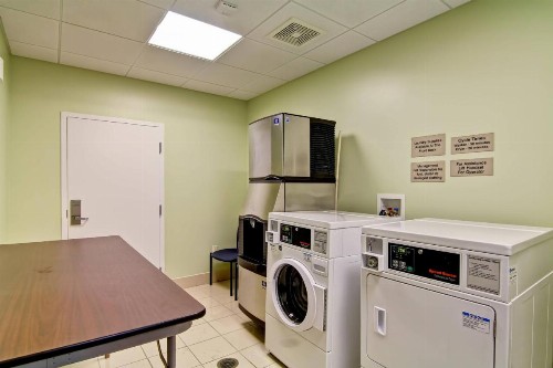 SpringHill Suites Erie - image 13