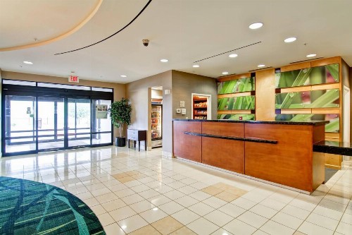 SpringHill Suites Erie - image 15