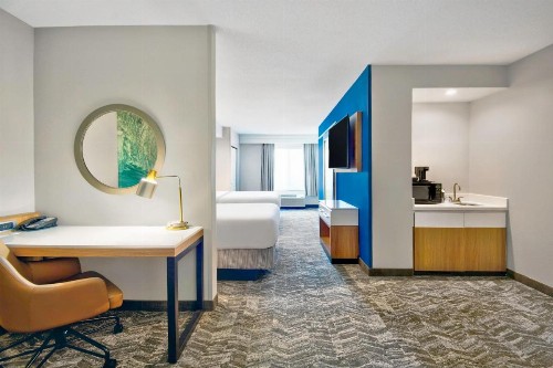 SpringHill Suites Erie - image 44