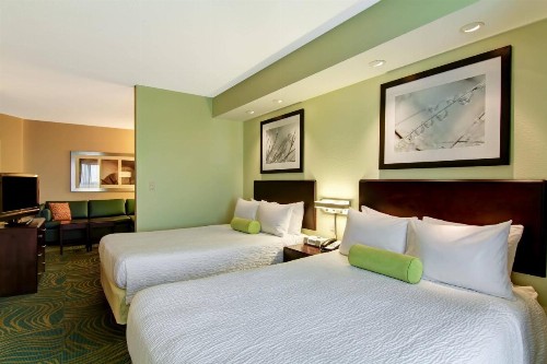 SpringHill Suites Erie - image 47