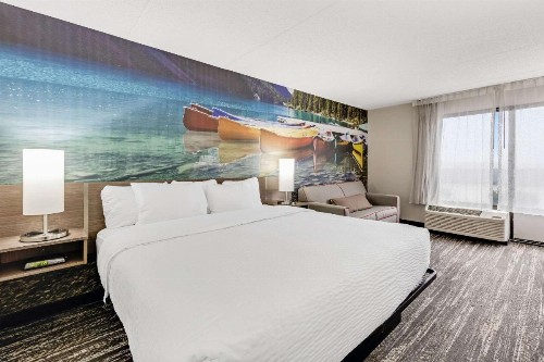 Days Inn by Wyndham Erie - image 28