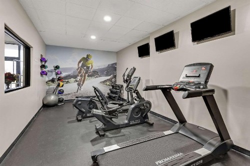 Days Inn by Wyndham Erie - image 33