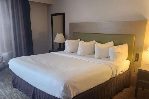 Country Inn & Suites by Radisson Erie PA - image 13