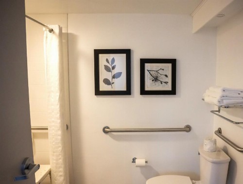 Country Inn & Suites by Radisson Erie PA - image 26