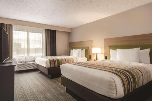 Country Inn & Suites by Radisson Erie PA - image 50