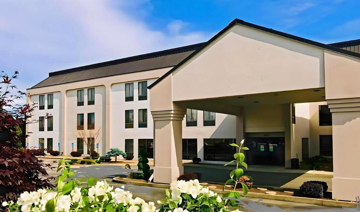 SureStay Plus Hotel by Best Western Erie Presque Isle - main image