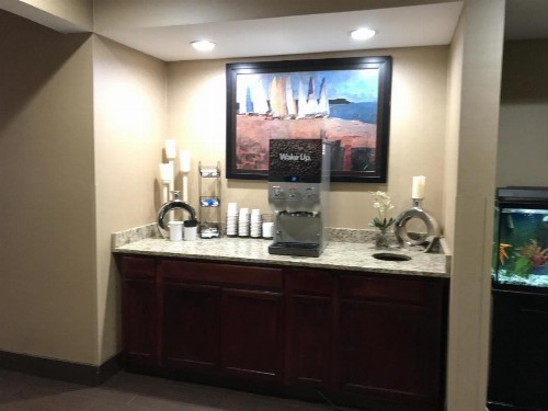 SureStay Plus Hotel by Best Western Erie Presque Isle - image 25