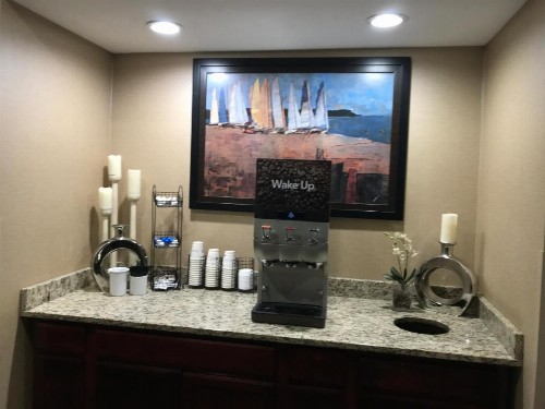 SureStay Plus Hotel by Best Western Erie Presque Isle - image 33