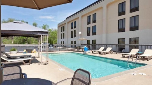 SureStay Plus Hotel by Best Western Erie Presque Isle - image 41