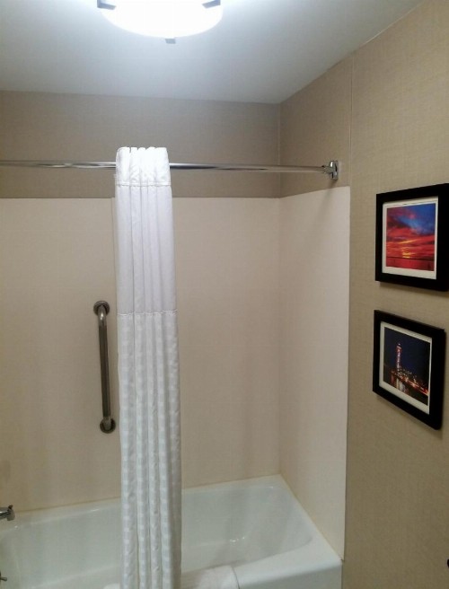 SureStay Plus Hotel by Best Western Erie Presque Isle - image 42