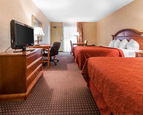 Quality Inn & Suites Conference Center Across from Casino - image 12
