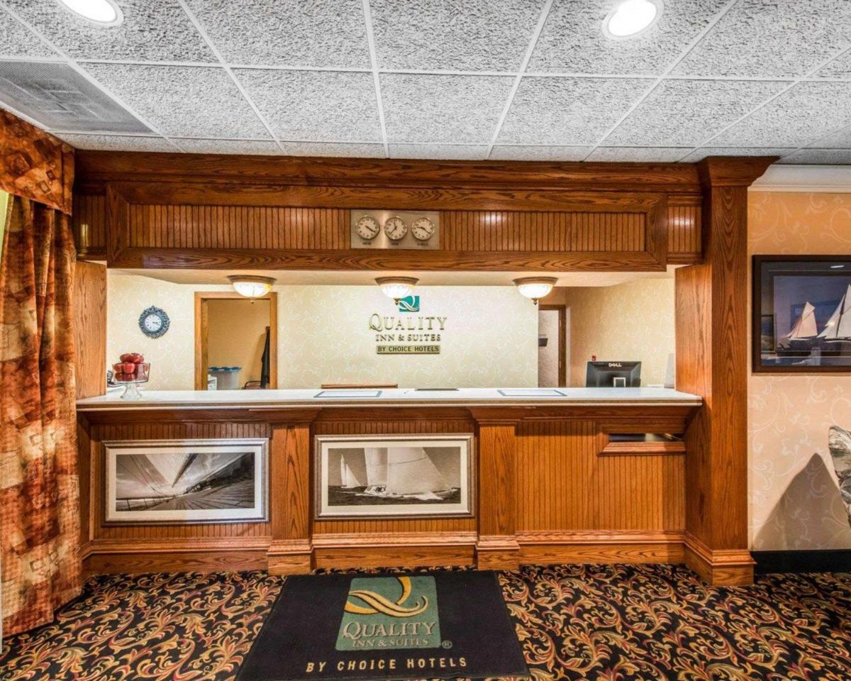 Quality Inn & Suites Conference Center Across from Casino - image 2