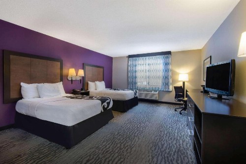 La Quinta by Wyndham Erie - image 45