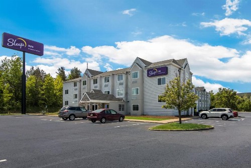 Microtel Inn & Suites by Wyndham Erie - image 10