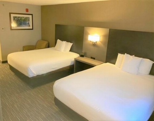Wingate by Wyndham Erie - image 19