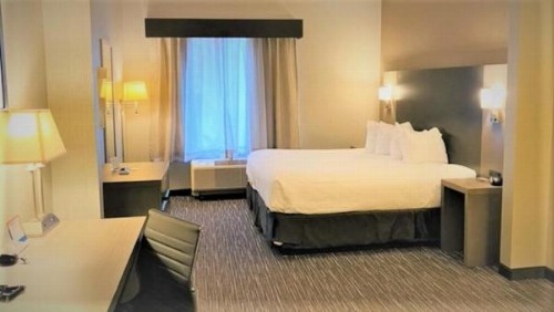 Wingate by Wyndham Erie - image 21