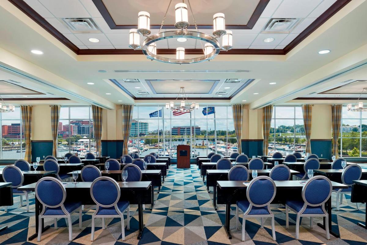Sheraton Erie Bayfront Hotel - image 7