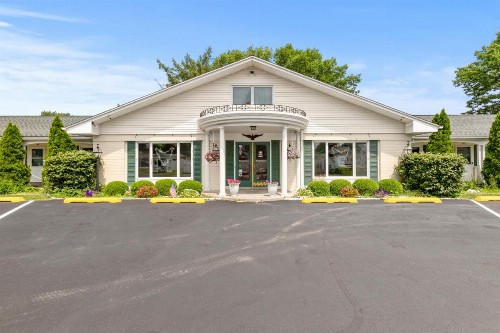 Glass House Inn Erie, Pa