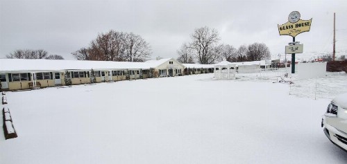Glass House Inn Erie Near I-90 & I-79 - image 27