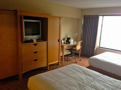 The Avalon Hotel and Conference Center - image 9