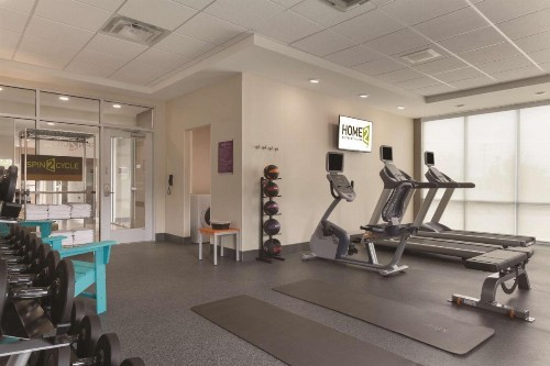 Home2 Suites by Hilton Erie - image 9