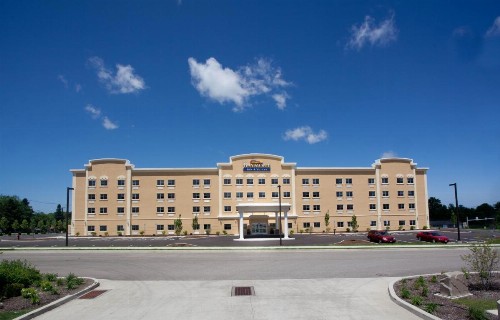 Baymont by Wyndham Erie - image 7