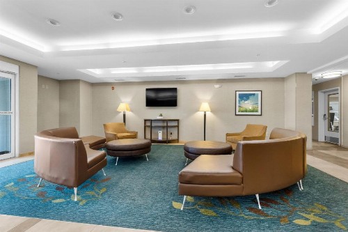 Candlewood Suites Erie an IHG Hotel - image 29