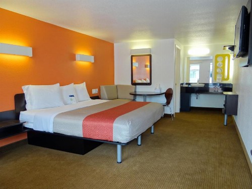 Motel 6-Erie PA - image 16
