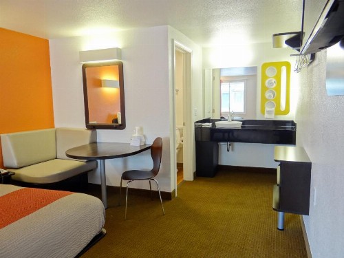 Motel 6-Erie PA - image 18
