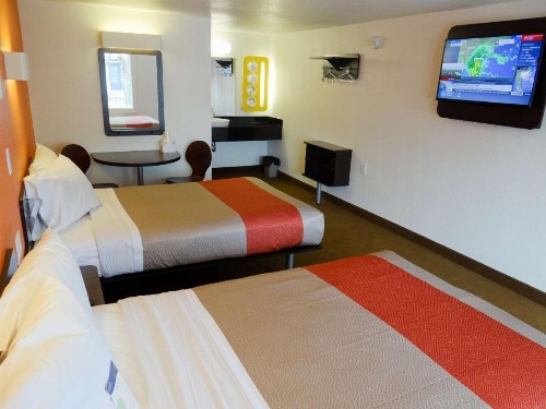Motel 6-Erie PA - image 37