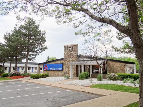 Motel 6-Erie PA - image 5