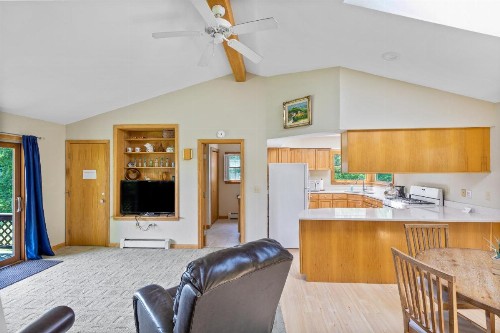 Lakeview on the Lake - image 49