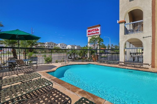 Motel Mediteran - image 41
