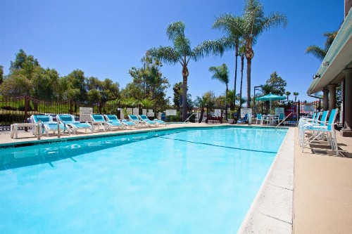 Holiday Inn Express Hotel & Suites San Diego-Escondido an IHG Hotel - image 27