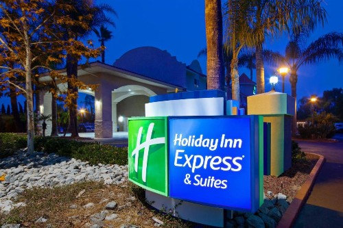 Holiday Inn Express Hotel & Suites San Diego-Escondido an IHG Hotel - image 32