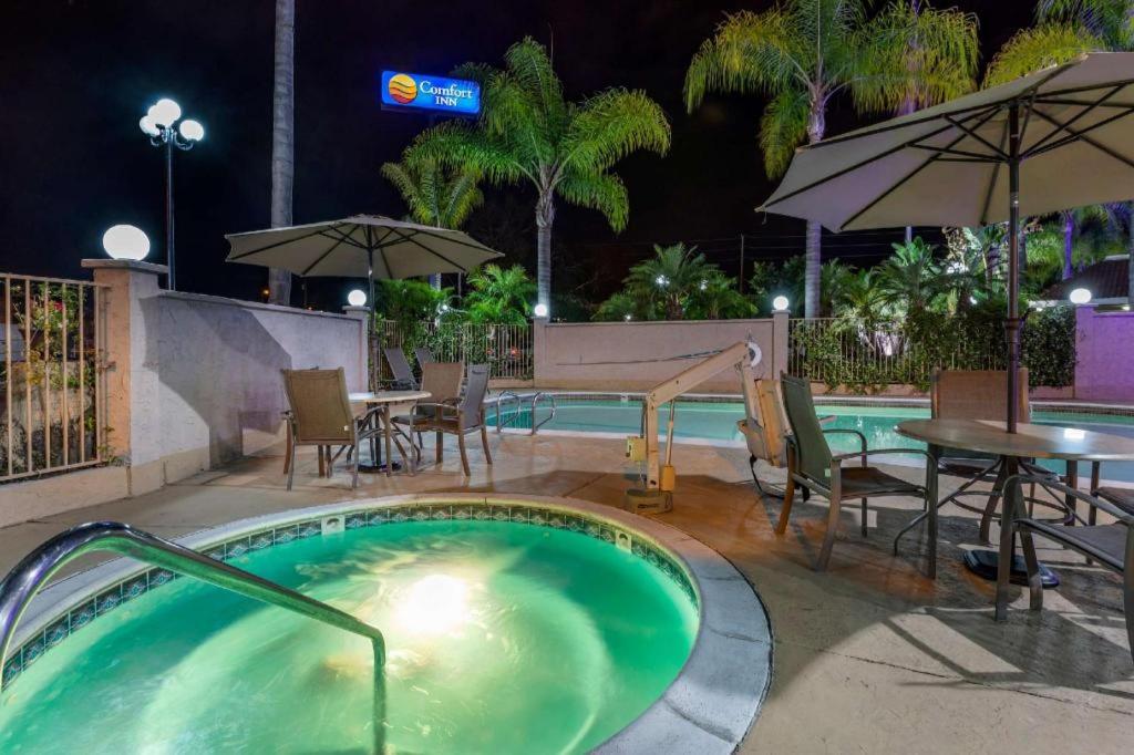 Comfort Inn Escondido San Diego North County - image 4