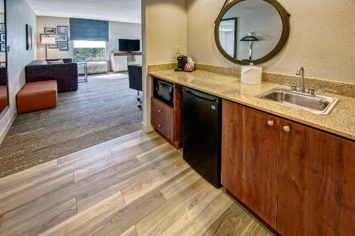 Hampton Inn & Suites Fort Myers Estero - image 12