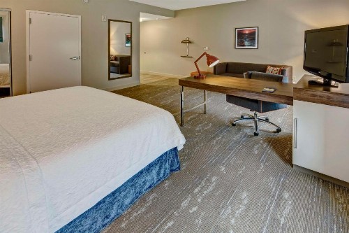 Hampton Inn & Suites Fort Myers Estero - image 25