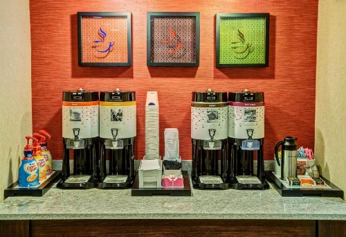 Hampton Inn & Suites Fort Myers Estero - image 7