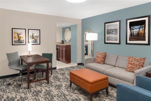 Embassy Suites Fort Myers - Estero - image 39
