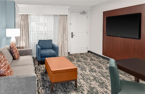 Embassy Suites Fort Myers - Estero - image 45