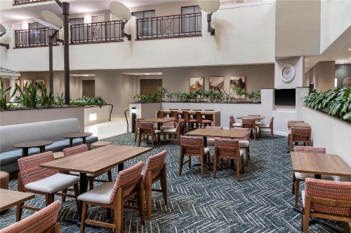 Embassy Suites Fort Myers - Estero - image 6