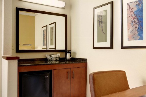 Hyatt Place Coconut Point - image 33