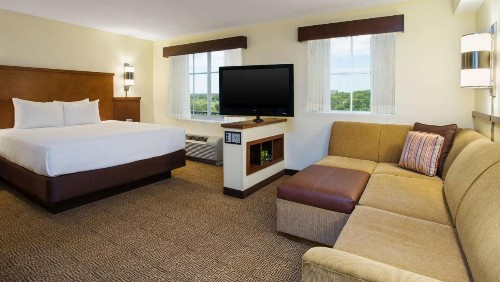 Hyatt Place Coconut Point - image 5
