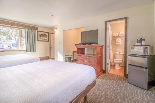 Murphy's River Lodge - image 48