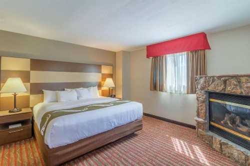 Quality Inn near Rocky Mountain National Park - image 16