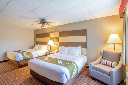 Quality Inn near Rocky Mountain National Park - image 25