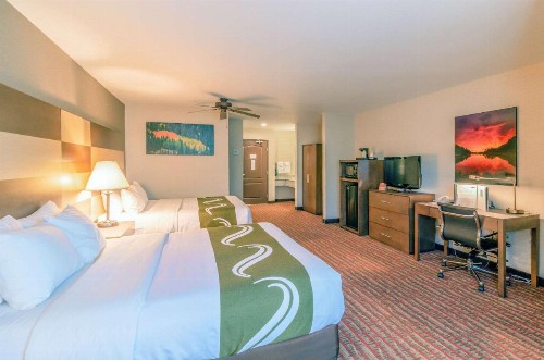 Quality Inn near Rocky Mountain National Park - image 30