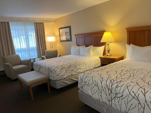 Best Western Plus Silver Saddle Inn - image 46